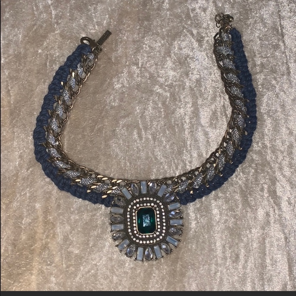 Jewel Chocker Top Shop